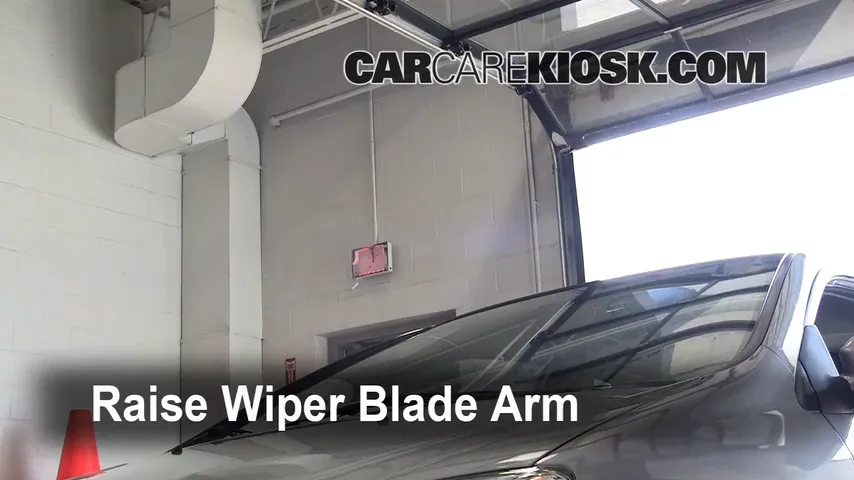 2003 Honda Civic Si 2.0L 4 Cyl. Windshield Wiper Blade (Front)